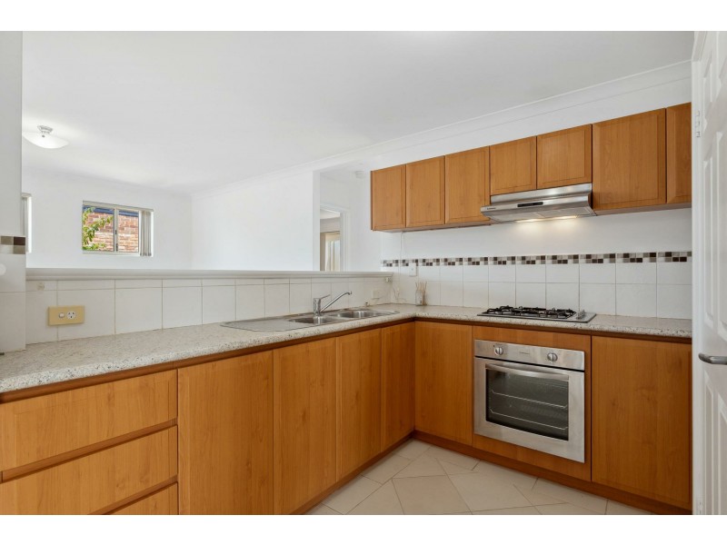 4/43 Annandale Circle, Kinross WA 6028