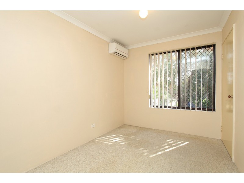 9 Fern Grove, Ballajura WA 6066