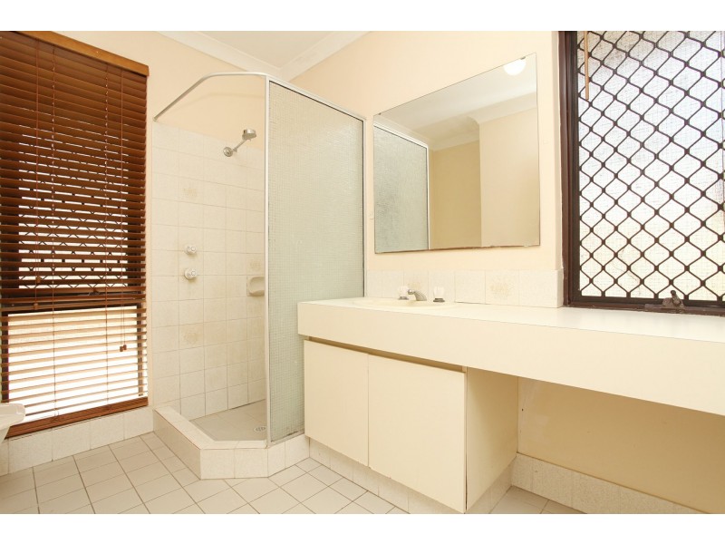 9 Fern Grove, Ballajura WA 6066