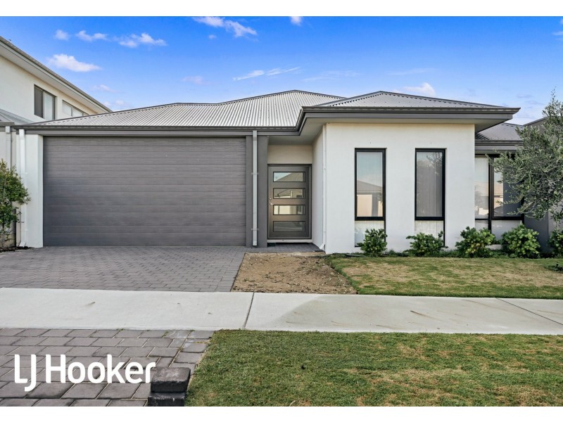 14 Pistachio Way, Eglinton WA 6034