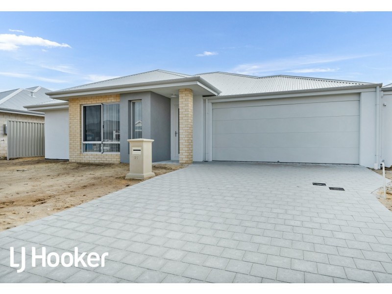 21 Coconuts Avenue, Eglinton WA 6034