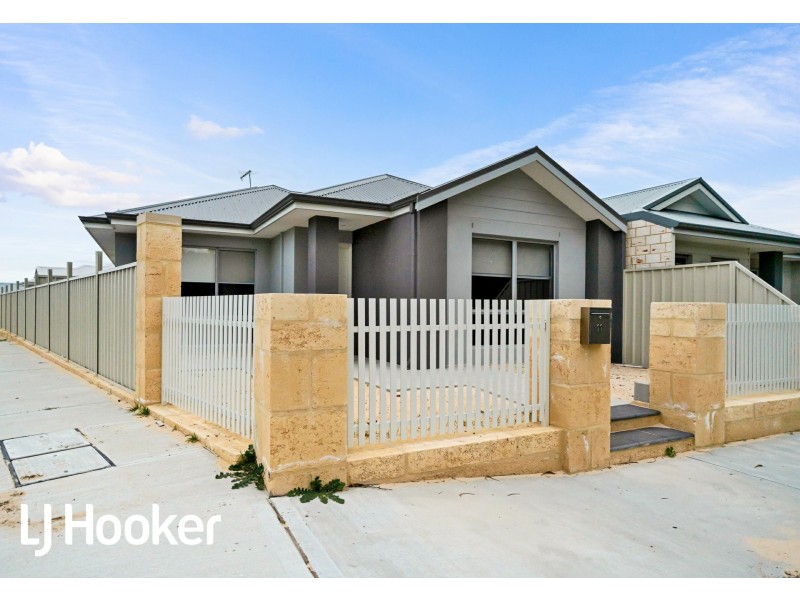 11 Barefoot Lane, Yanchep WA 6035