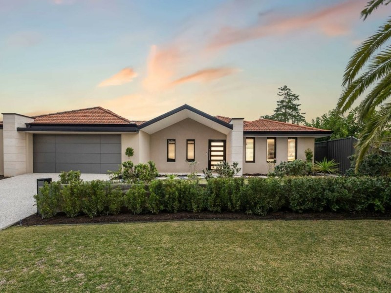 7 Bonneville Way, Joondalup WA 6027
