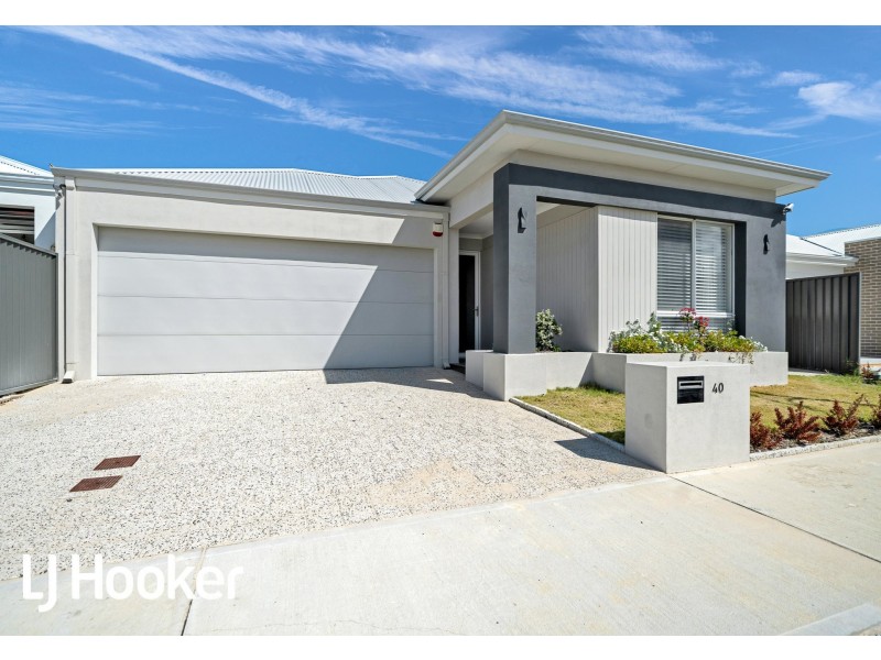 40 Casina Way, Jindalee WA 6036