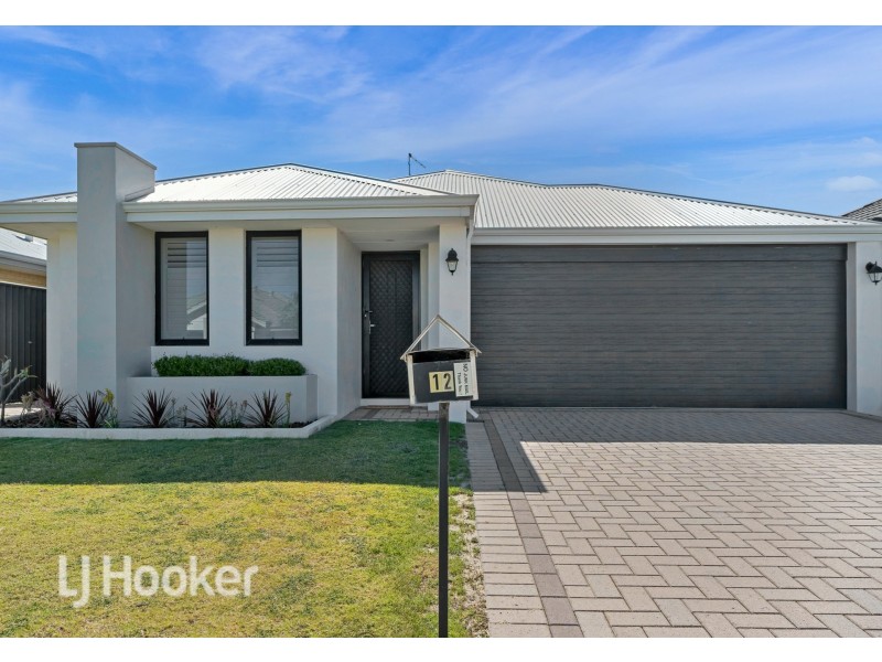 12 Edgari Street, Jindalee WA 6036