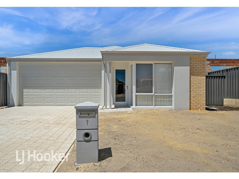 7 Loup Road, Maddington WA 6109