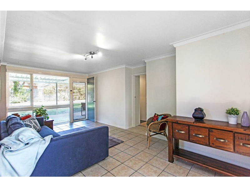 27 Downing Crescent, Wanneroo WA 6065