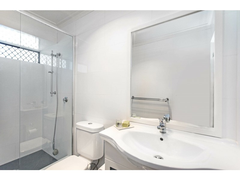 27 Downing Crescent, Wanneroo WA 6065