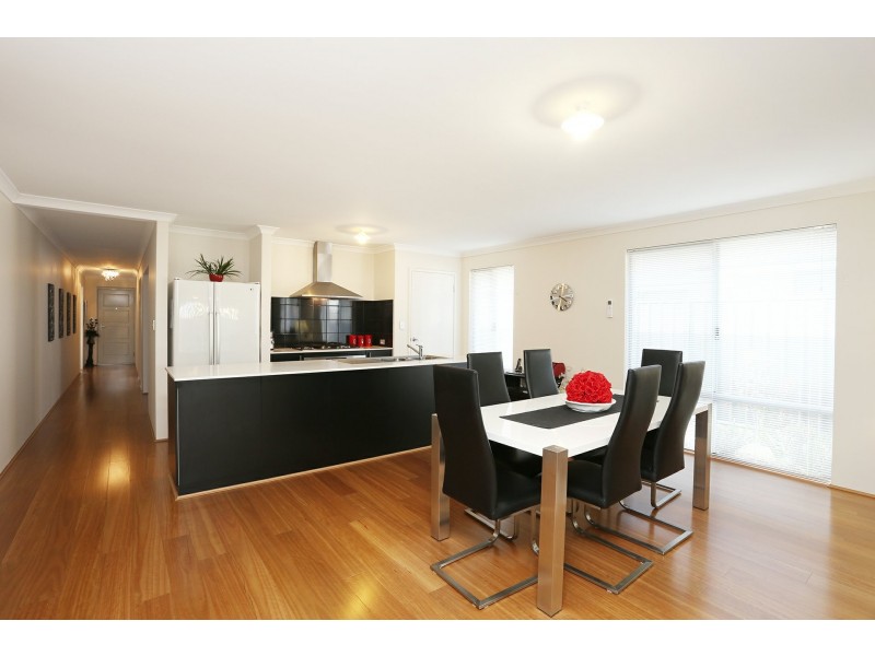 18a Birdsnest Crescent, Banksia Grove WA 6031