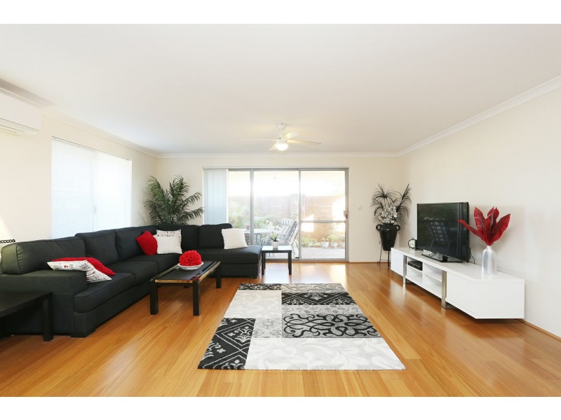 18a Birdsnest Crescent, Banksia Grove WA 6031