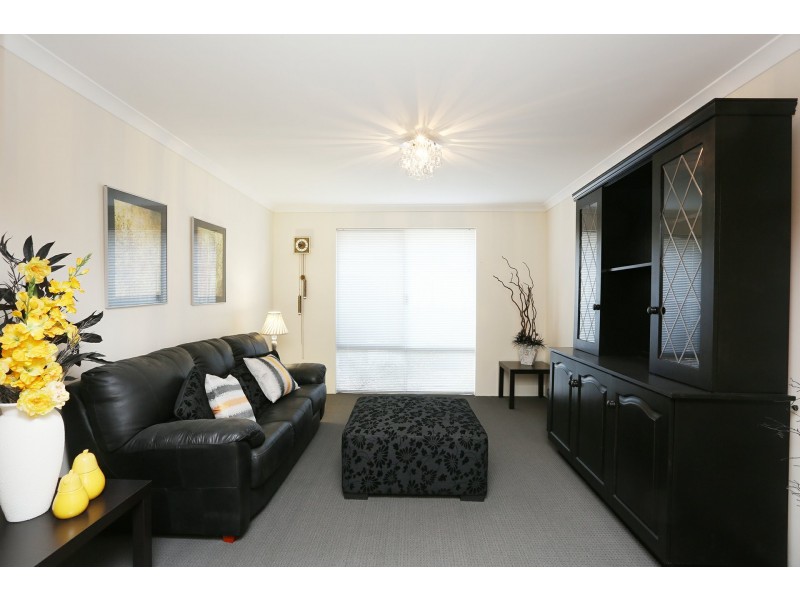 18a Birdsnest Crescent, Banksia Grove WA 6031