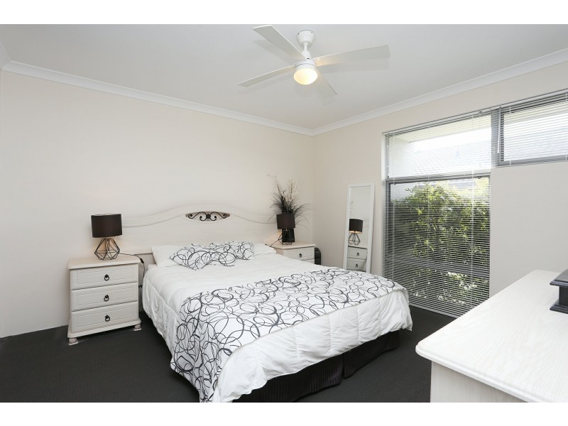 18a Birdsnest Crescent, Banksia Grove WA 6031