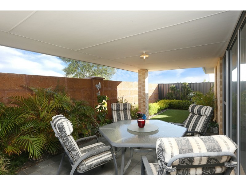 18a Birdsnest Crescent, Banksia Grove WA 6031