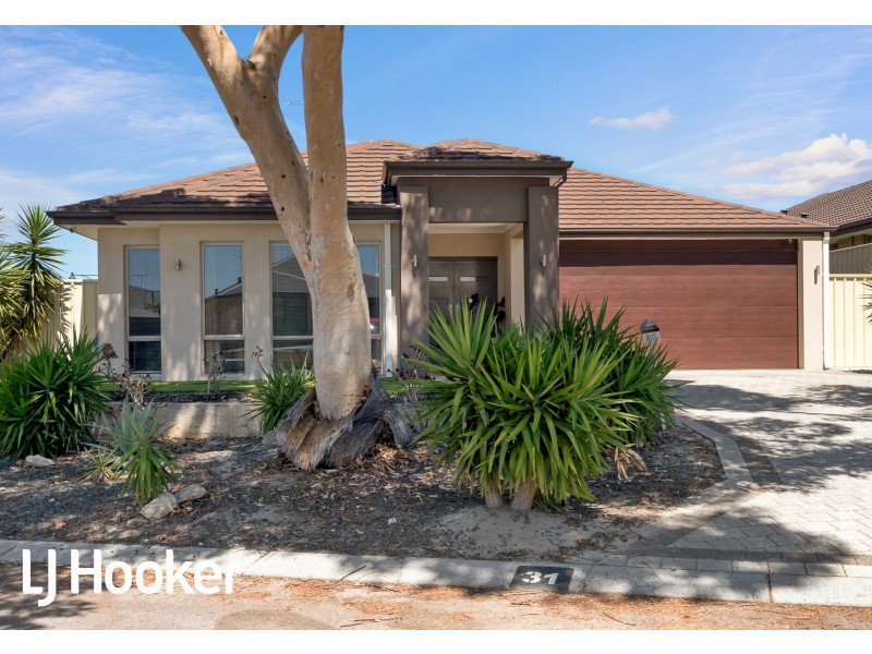 31 Overdene Pass, Banksia Grove WA 6031