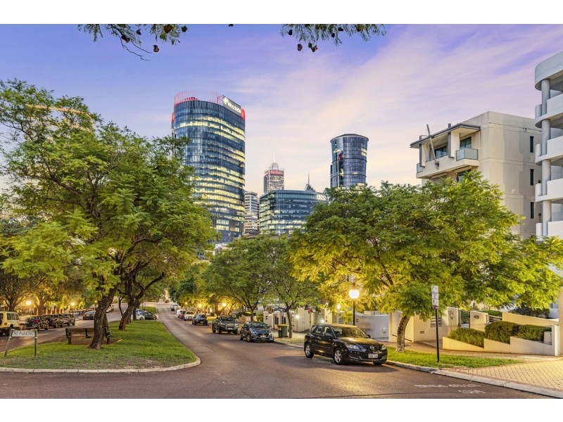 92/48 Mount Street, West Perth WA 6005