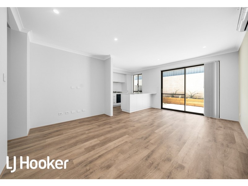 6 Lindquist Vista, Eglinton WA 6034