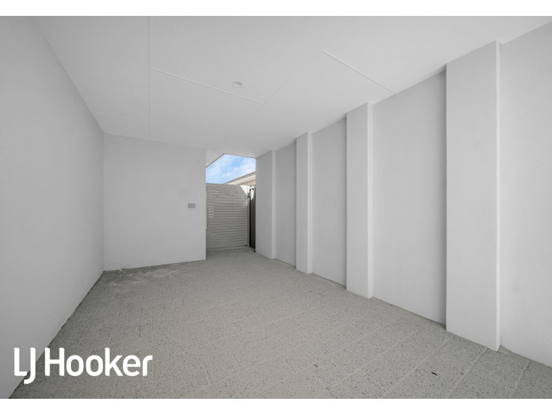 20A Newton Street, Eglinton WA 6034