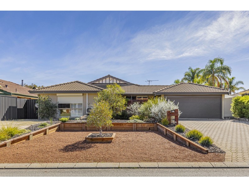 15 Dryandra Way, Thornlie WA 6108
