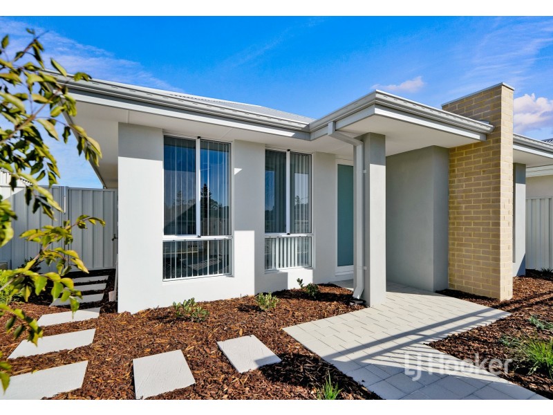 7 Liberty Road, Two Rocks WA 6037