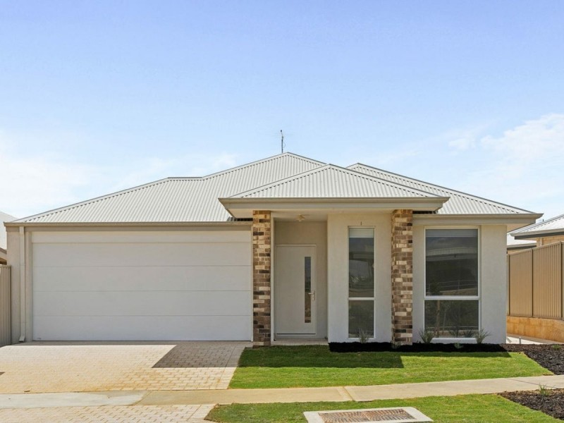 12 Uluwatu Crescent, Eglinton WA 6034
