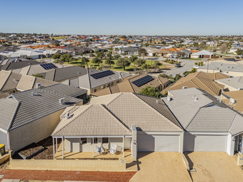 14 Roundwood Circuit, Ridgewood WA 6030
