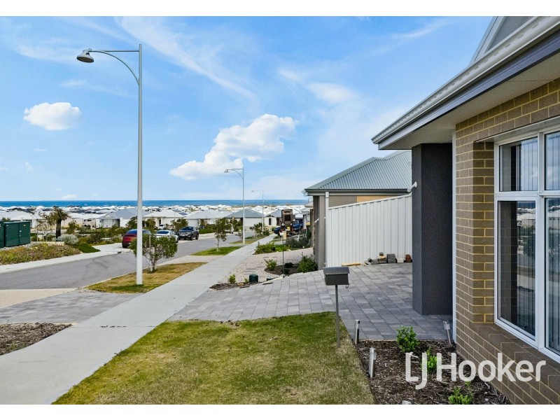 17 Jonzac view, Alkimos WA 6038