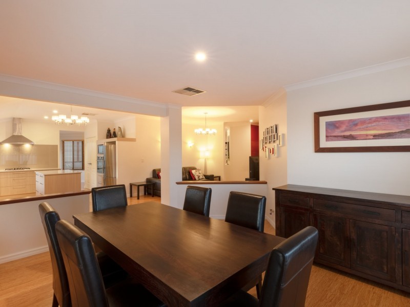 26 Hindmarsh Way, Edgewater WA 6027