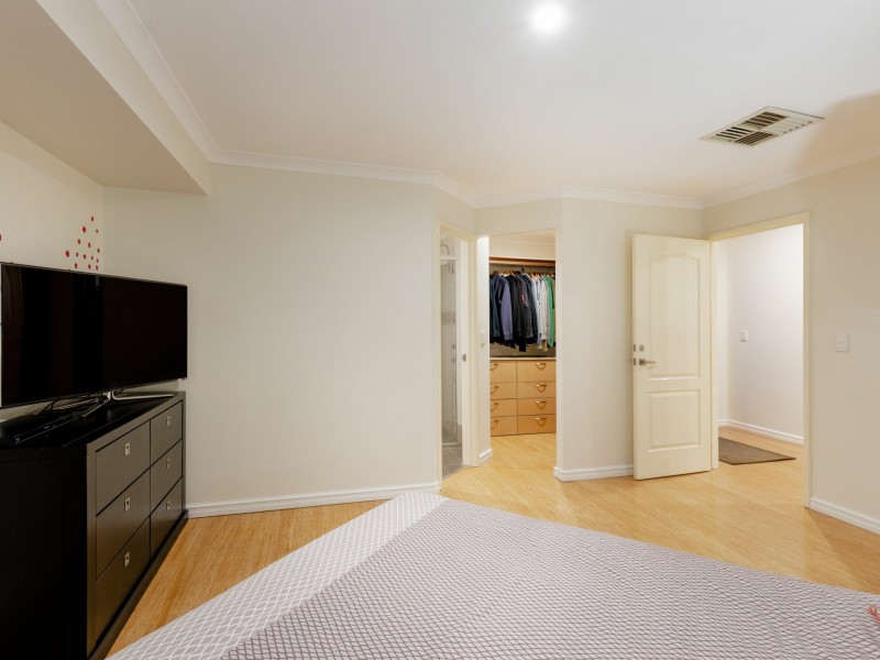 26 Hindmarsh Way, Edgewater WA 6027