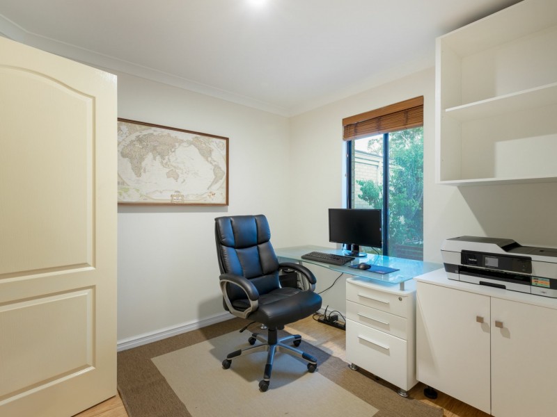 26 Hindmarsh Way, Edgewater WA 6027