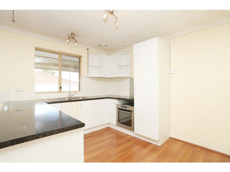 9 Helby Close, Merriwa WA 6030