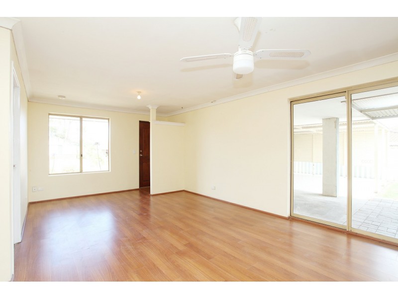 9 Helby Close, Merriwa WA 6030