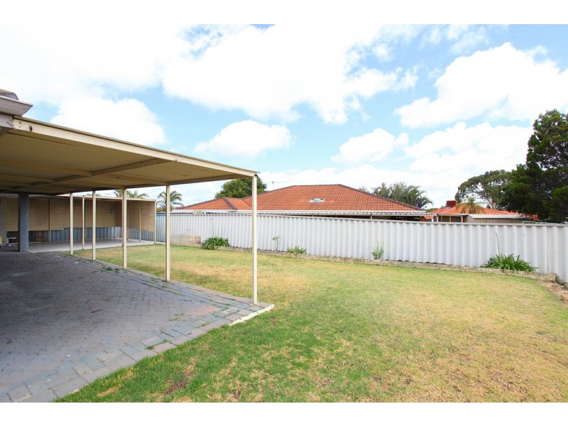 9 Helby Close, Merriwa WA 6030