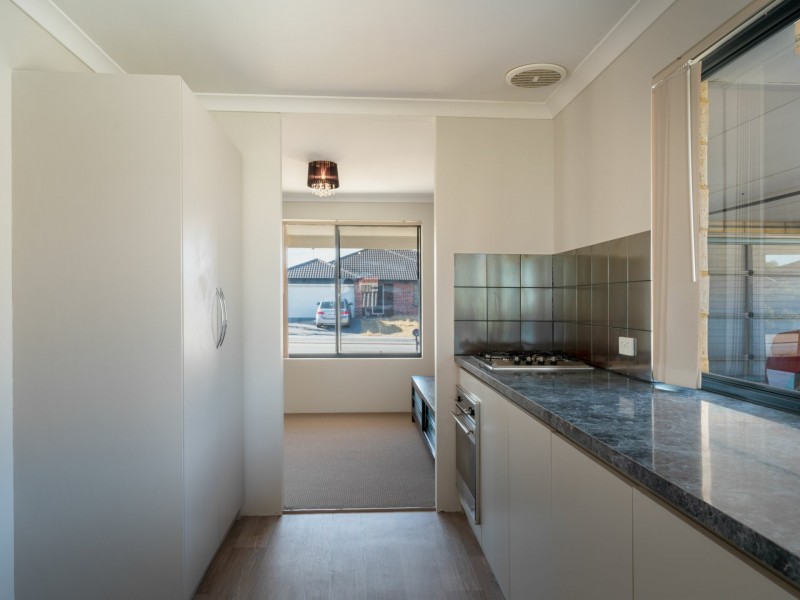 12 Compar, Banksia Grove WA 6031