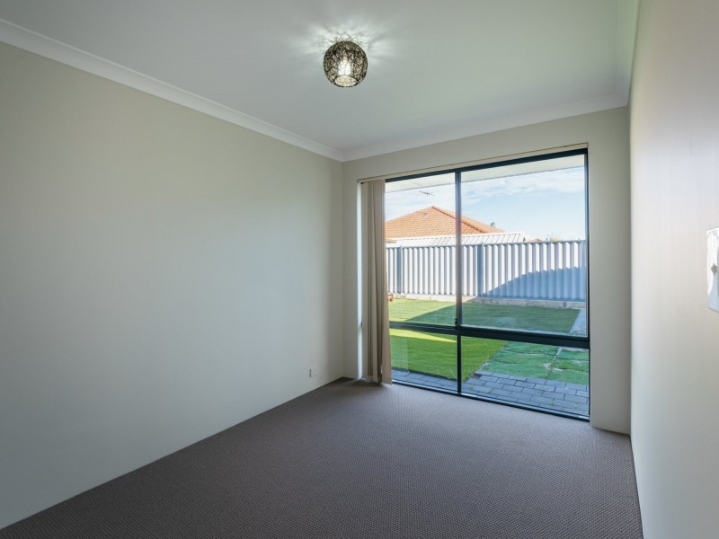 12 Compar, Banksia Grove WA 6031