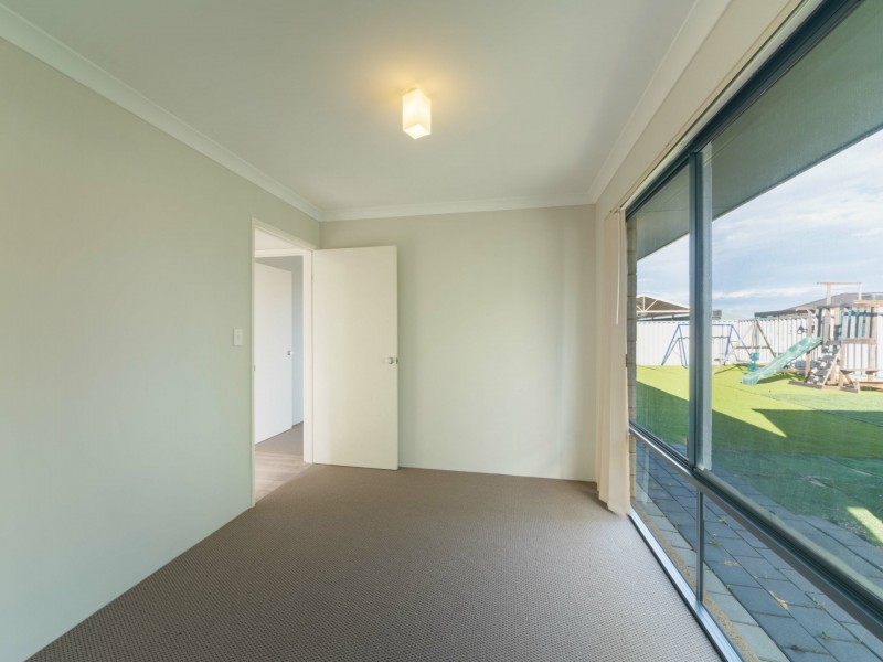 12 Compar, Banksia Grove WA 6031