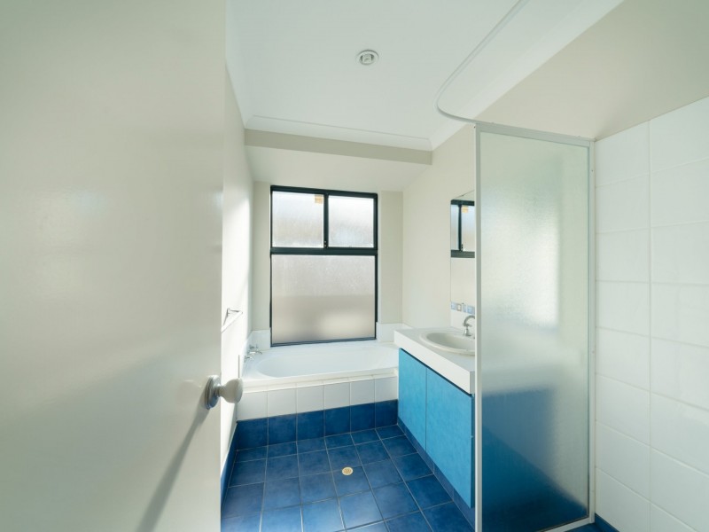 12 Compar, Banksia Grove WA 6031