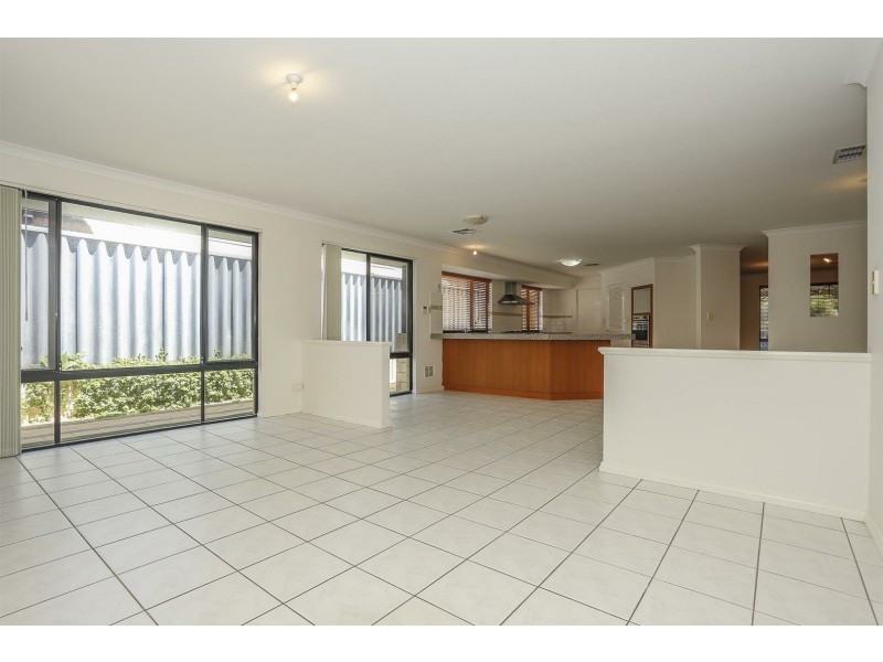 117 St Barnabas Boulavard, Quinns Rocks WA 6030