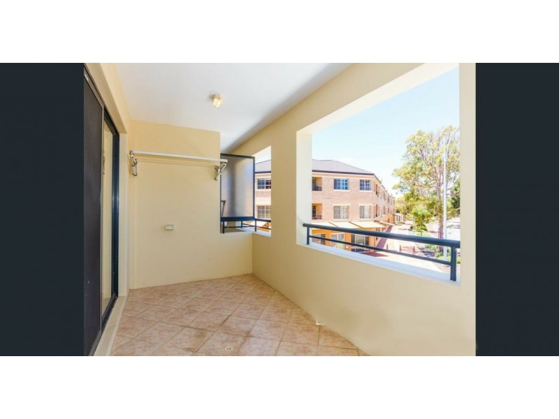 10/1 Plaistow Street, Joondalup WA 6027