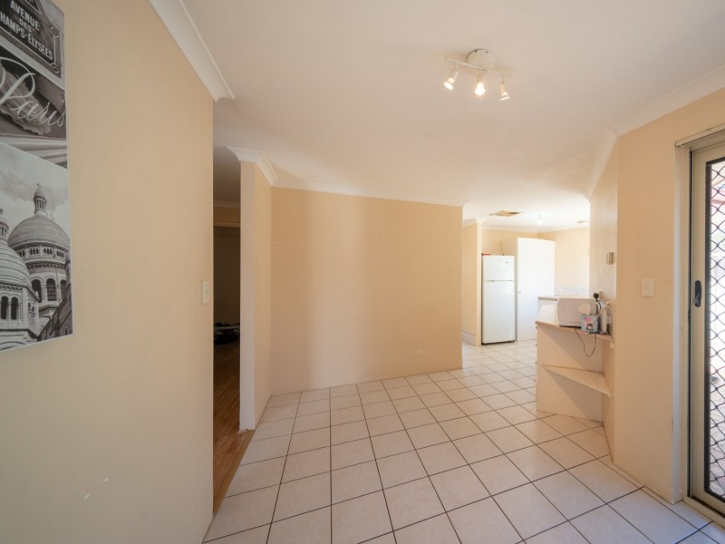296b Grand Promenade, Dianella WA 6059