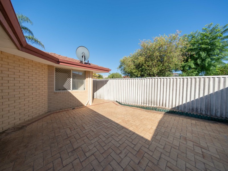 296b Grand Promenade, Dianella WA 6059