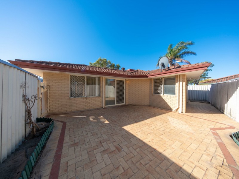 296b Grand Promenade, Dianella WA 6059