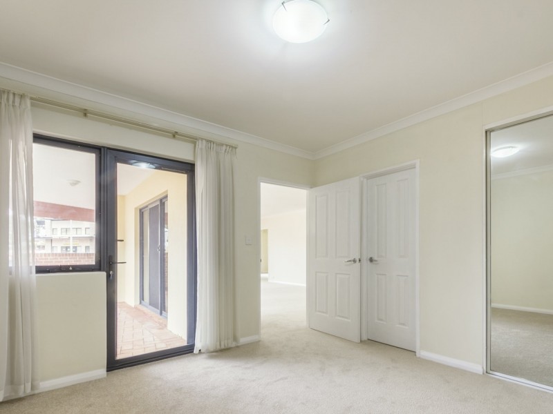 11/18 Kingsbury Road, Joondalup WA 6027