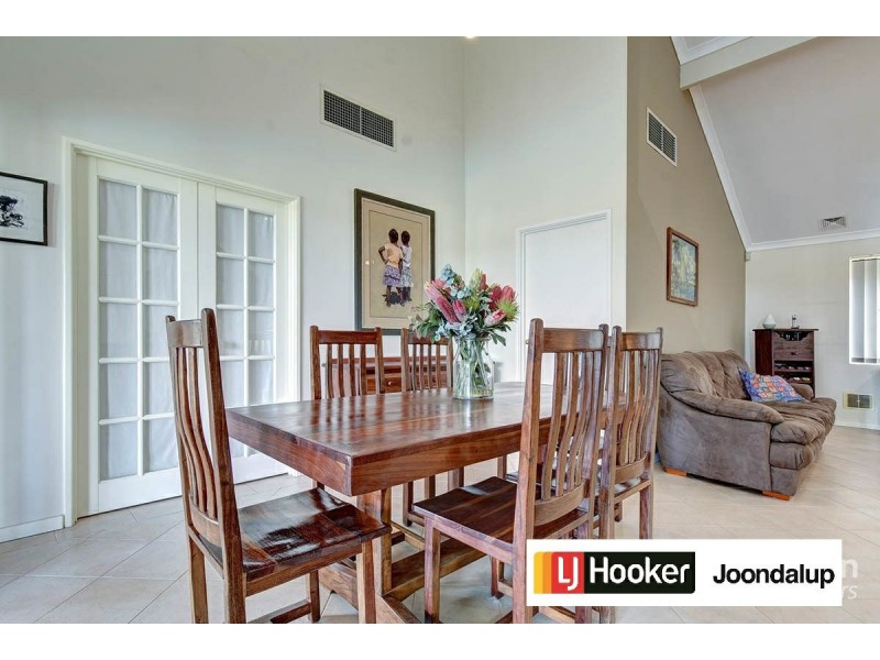 7 Sedum Close, Woodvale WA 6026