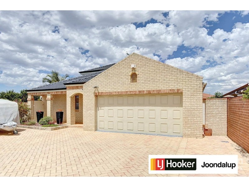 7 Sedum Close, Woodvale WA 6026