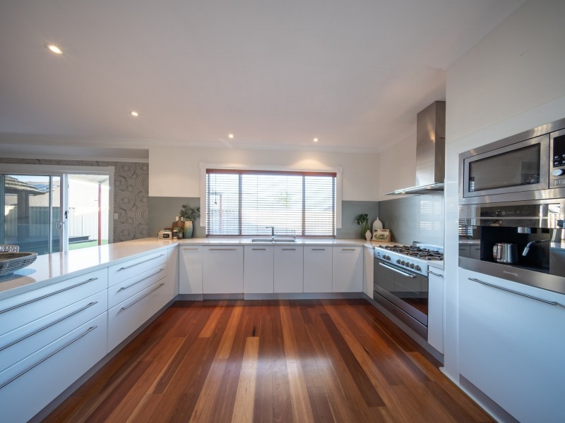 63 Rosinski Circle, Tapping WA 6065