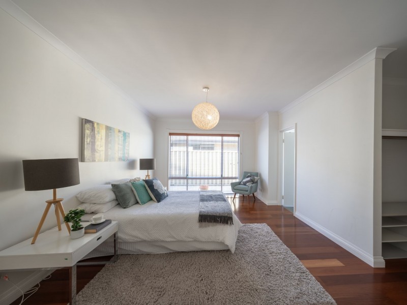 63 Rosinski Circle, Tapping WA 6065