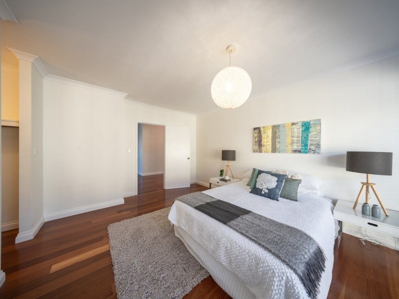 63 Rosinski Circle, Tapping WA 6065
