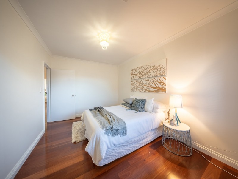 63 Rosinski Circle, Tapping WA 6065