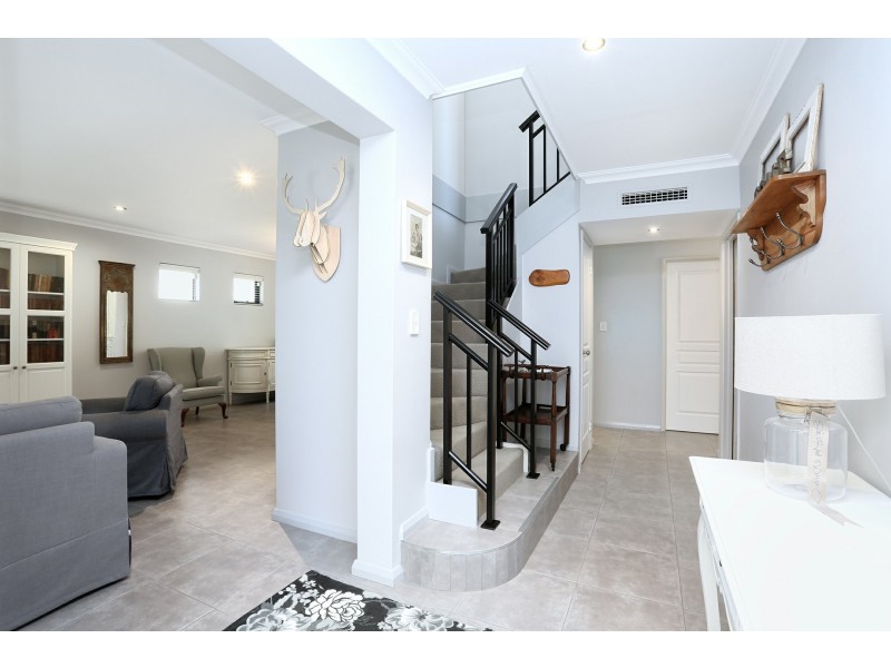 39a Currong Way, Nollamara WA 6061