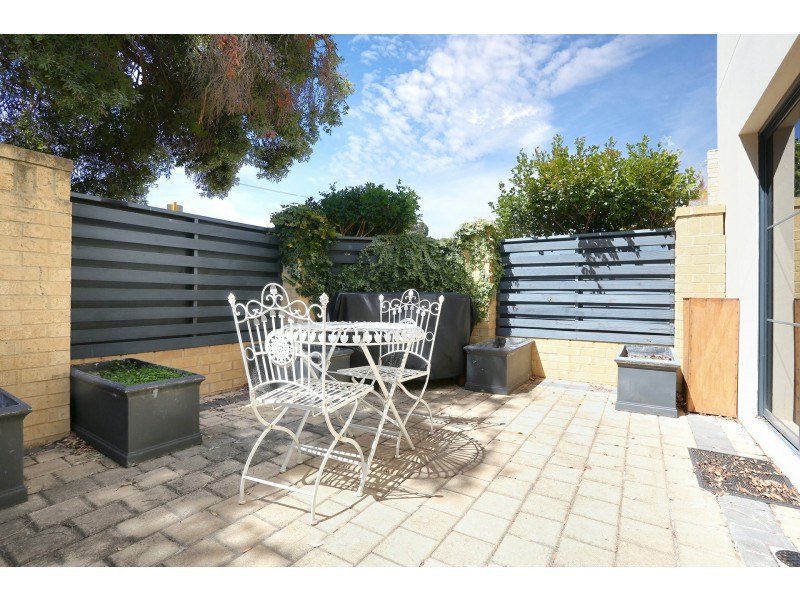 39a Currong Way, Nollamara WA 6061